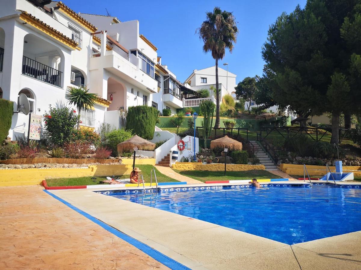 Lomas De Benalmar Apartment Av Las Palmeras Benalmadena Exterior photo